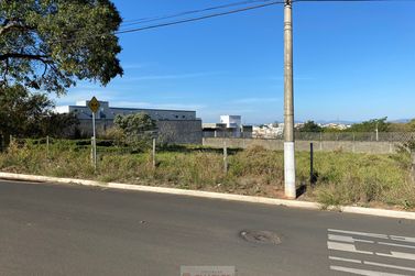 Terreno &agrave; venda - 10m&sup2; - Centro