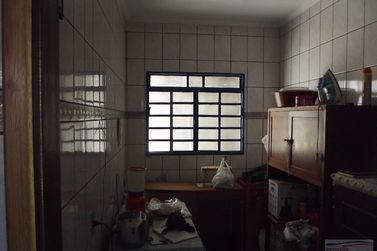 Casa &agrave; venda - 212m&sup2; - Centro