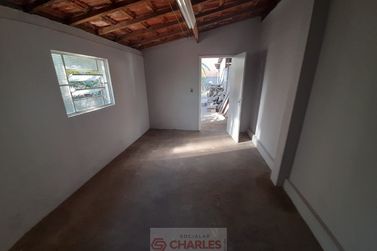 Sal&atilde;o Comercial para alugar - 300m&sup2; - Centro