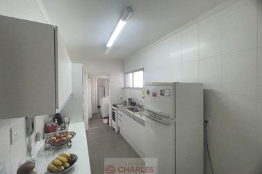 Apartamento &agrave; venda - 86m&sup2; - Centro