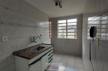 Apartamento &agrave; venda - 48m&sup2; - Centro