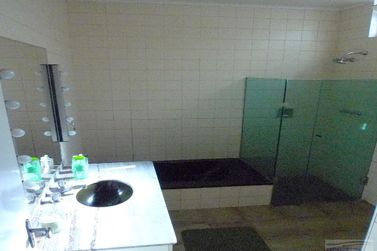 Casa &agrave; venda - 250m&sup2; - Centro