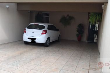 Casa &agrave; venda - 438m&sup2; - Centro