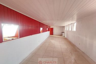 Sal&atilde;o Comercial para alugar - 604m&sup2; - Centro