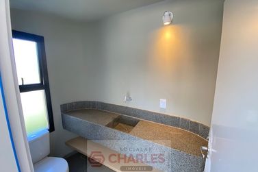 Casa &agrave; venda - 300m&sup2; - Centro