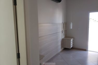 Casa &agrave; venda - 234m&sup2; - Centro