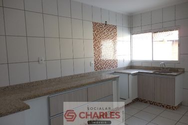 Casa &agrave; venda - 102m&sup2; - Centro