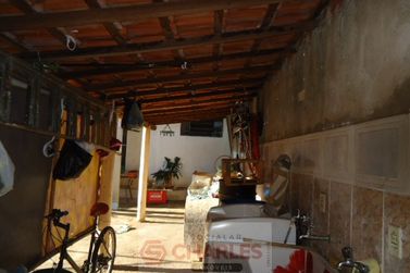 Casa &agrave; venda - 150m&sup2; - Centro