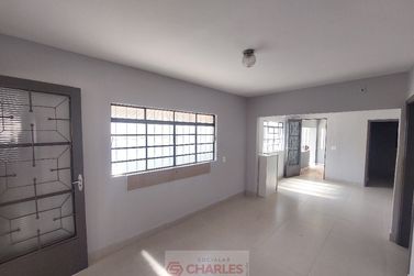 Casa &agrave; venda - 140m&sup2; - Centro