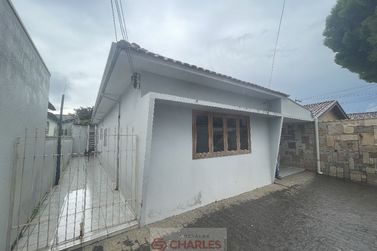 Casa &agrave; venda - 10m&sup2; - Centro