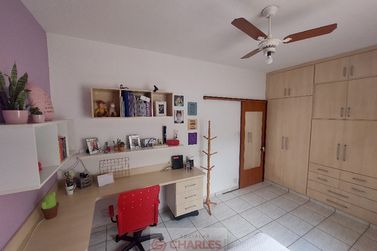 Casa &agrave; venda - 210m&sup2; - Centro