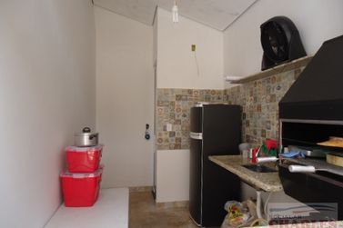 Casa &agrave; venda - 251m&sup2; - Centro