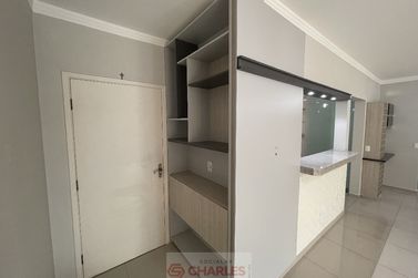 Apartamento &agrave; venda - 103m&sup2; - Centro