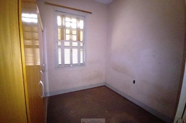 Casa para alugar - 92m&sup2; - Centro