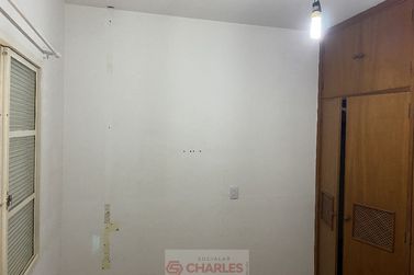 Casa &agrave; venda - 238m&sup2; - Centro