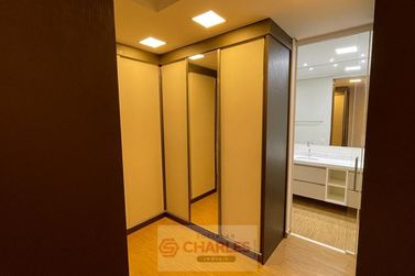 Casa &agrave; venda - 400m&sup2; - Centro