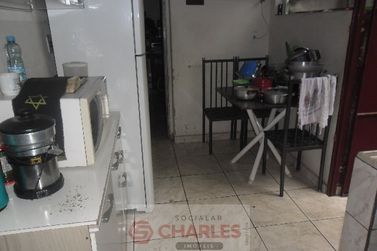 Casa &agrave; venda - 10m&sup2; - Centro