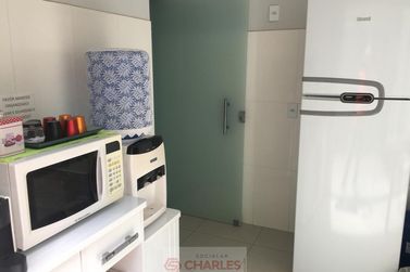 Sala Comercial &agrave; venda - 160m&sup2; - Centro