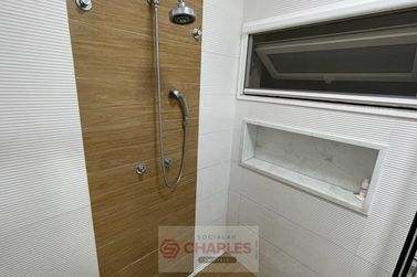 Casa &agrave; venda - 400m&sup2; - Centro