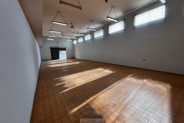 Sala Comercial para alugar - 228m&sup2; - Centro