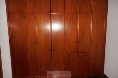 Apartamento &agrave; venda - 180m&sup2; - Centro