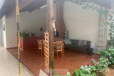 Casa &agrave; venda - 186m&sup2; - Centro