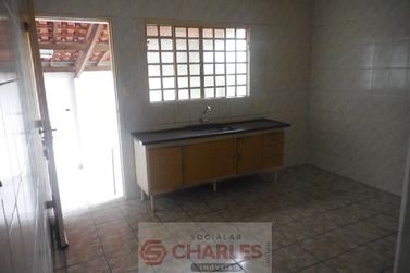 Casa &agrave; venda - 115m&sup2; - Centro
