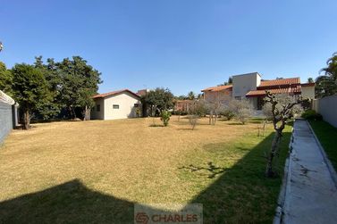 S&iacute;tio &agrave; venda - 312m&sup2; - Centro