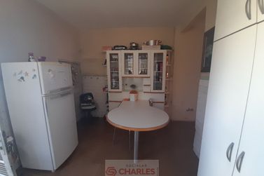 Casa &agrave; venda - 230m&sup2; - Centro