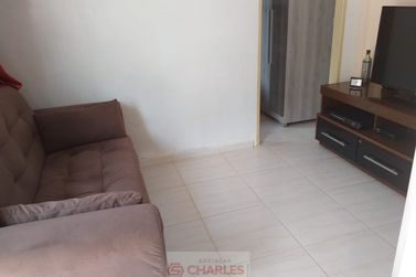 Casa &agrave; venda - 100m&sup2; - Centro