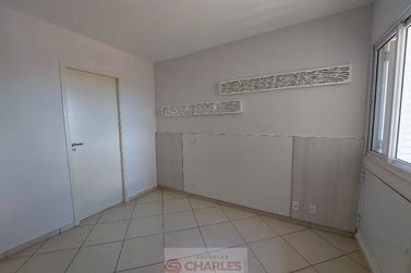 Apartamento para alugar - 104m&sup2; - Centro