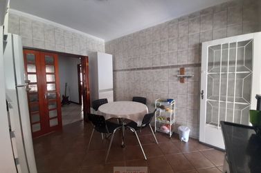 Casa &agrave; venda - 155m&sup2; - Centro