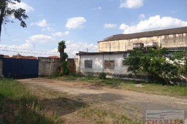 Sal&atilde;o Comercial &agrave; venda - 1234m&sup2; - Centro