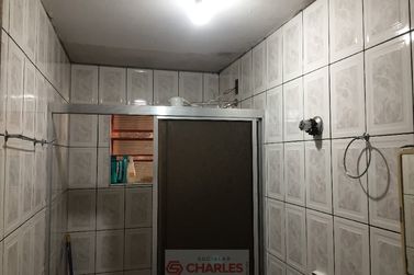 Casa &agrave; venda - 100m&sup2; - Centro