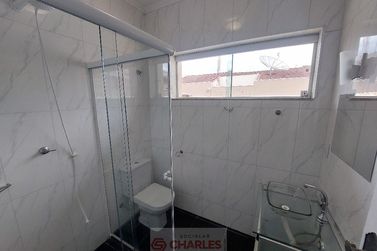 Casa &agrave; venda - 340m&sup2; - Centro