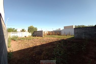Terreno &agrave; venda - 10m&sup2; - Centro
