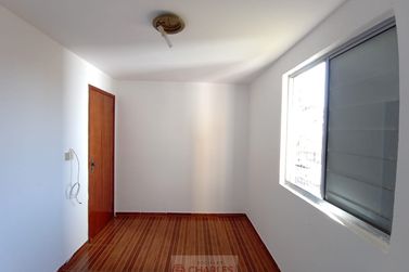 Apartamento para alugar - 48m&sup2; - Centro