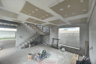 Casa &agrave; venda - 260m&sup2; - Centro