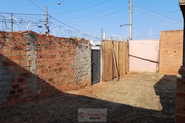 Casa &agrave; venda - 120m&sup2; - Centro