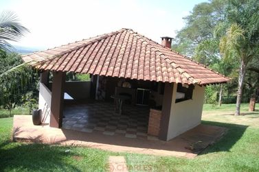 S&iacute;tio &agrave; venda - 382m&sup2; - Centro
