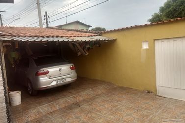 Casa &agrave; venda - 110m&sup2; - Centro