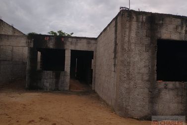 Casa &agrave; venda - 135m&sup2; - Centro