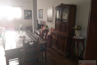 Casa &agrave; venda - 168m&sup2; - Centro
