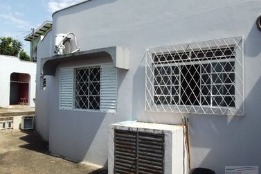 Casa &agrave; venda - 169m&sup2; - Centro