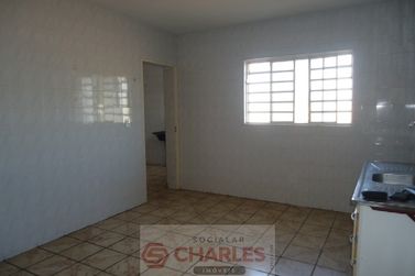 Casa &agrave; venda - 420m&sup2; - Centro