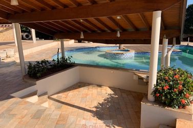 S&iacute;tio &agrave; venda - 800m&sup2; - Centro