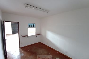 Sal&atilde;o Comercial para alugar - 207m&sup2; - Centro