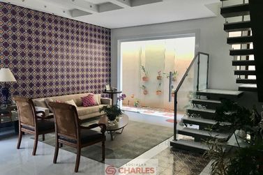Casa para alugar - 541m&sup2; - Centro