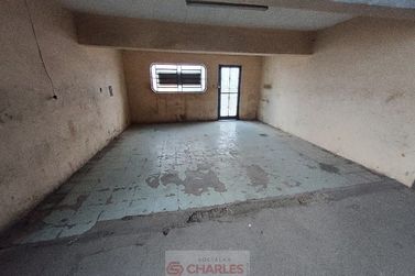 Sal&atilde;o Comercial para alugar - 407m&sup2; - Centro