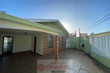 Casa &agrave; venda - 196m&sup2; - Centro